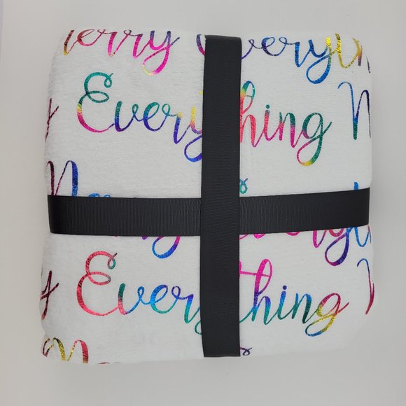 Luxe Collection Set of 2 Super Soft Blanket NWT - Picture 3 of 5